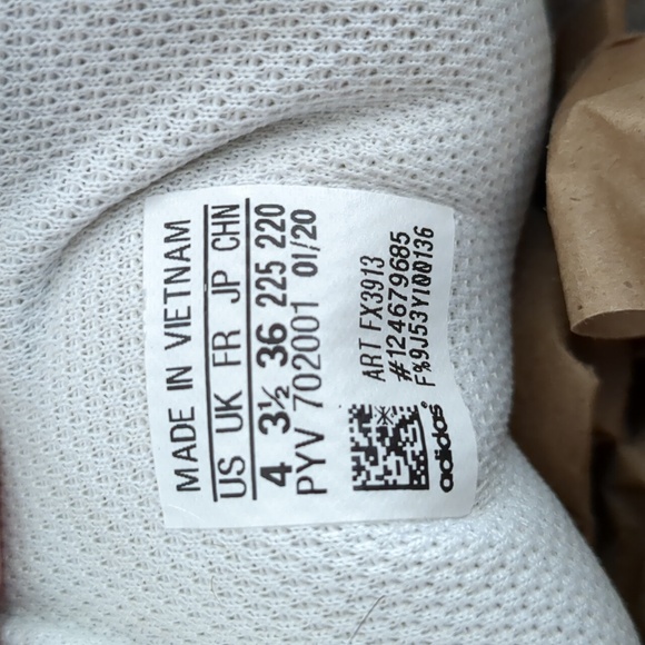 Adidas 2020 Superstan White/Navy Sneakers WM5/M4 - Picture 7 of 8